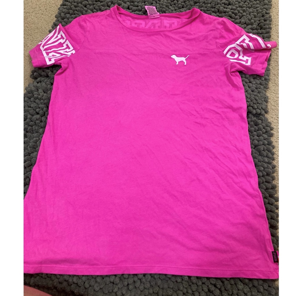 ❌SOLD❌Pink tee
